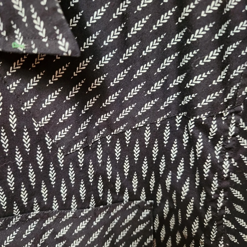 Gibson Black and White Casual Button Down Shirt with Pearl Snaps - Picture 5 of 5